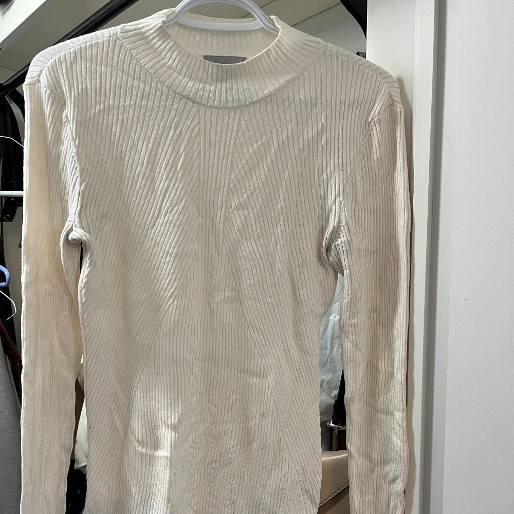 H&M White ribbed top